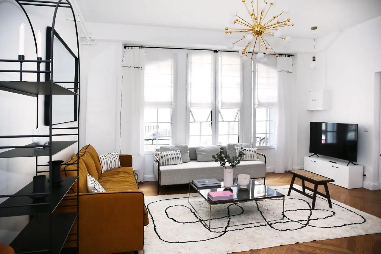 Charmant Appartement Equipe Proche Sacre Coeur - 4P Παρίσι Διαμέρισμα